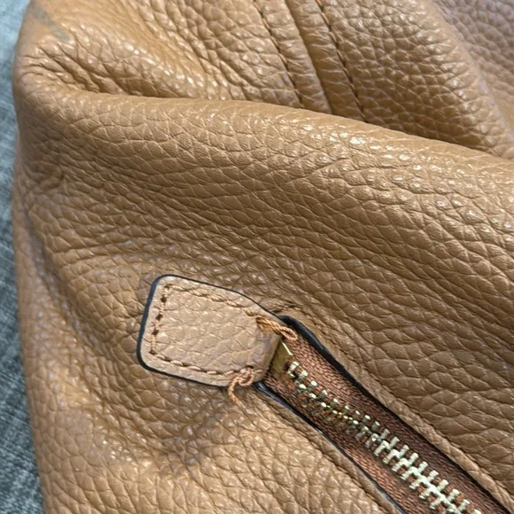 Michael Kors Bag Fulton Large Brown Pebbled Leather Logo Strap Shoulder Bag - Picture 16 of 17